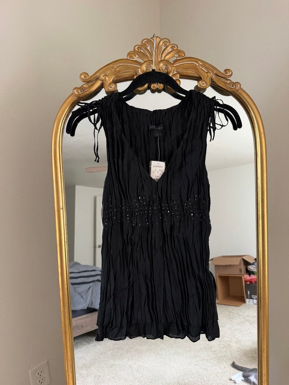 NWT Vintage Y2K Express Crinkled Sequin Black Sleeveless Tank Top